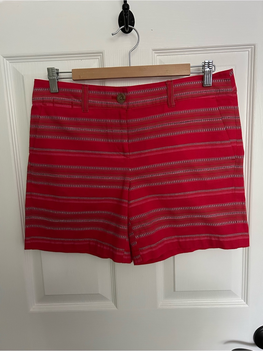 LOFT Red Tones Striped Women's Shorts